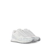 Sneaker Run Away