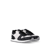 Sneaker Run Away