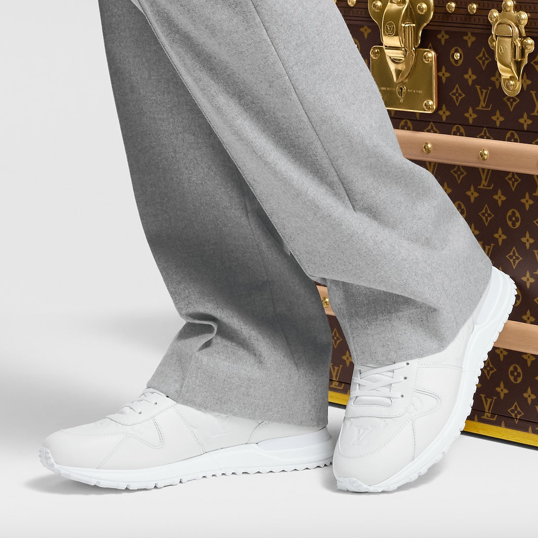 Sneaker Run Away